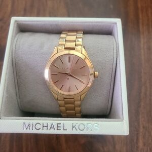 Michael Kors Runway Slim Mini Rose Gold toned stainless steel watch